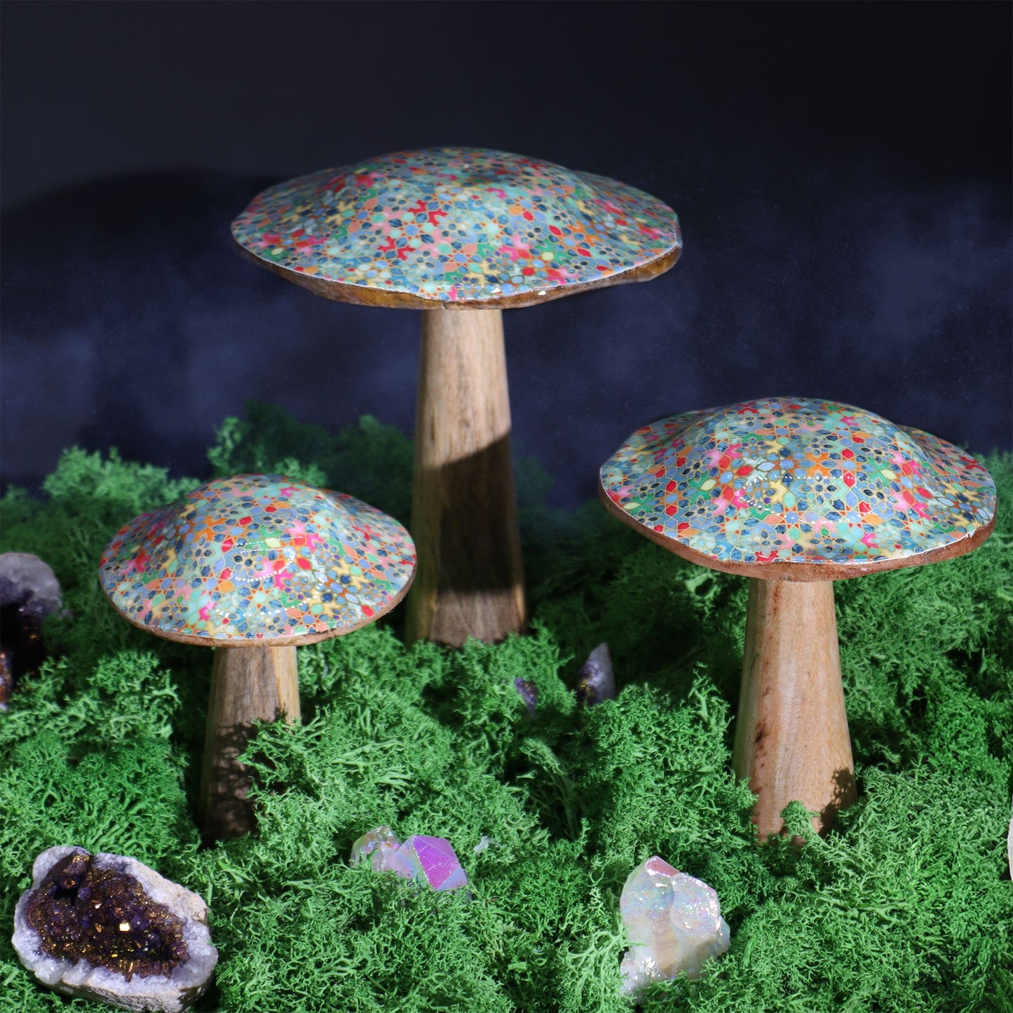 Large Enamelled Mushroom - 20cm - Mediterranean Tile Pattern